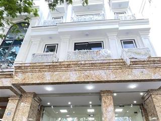 Chủ cần bán gấp toà văn phòng 9 tầng , xã đàn 80 m , giá 40 tỷ