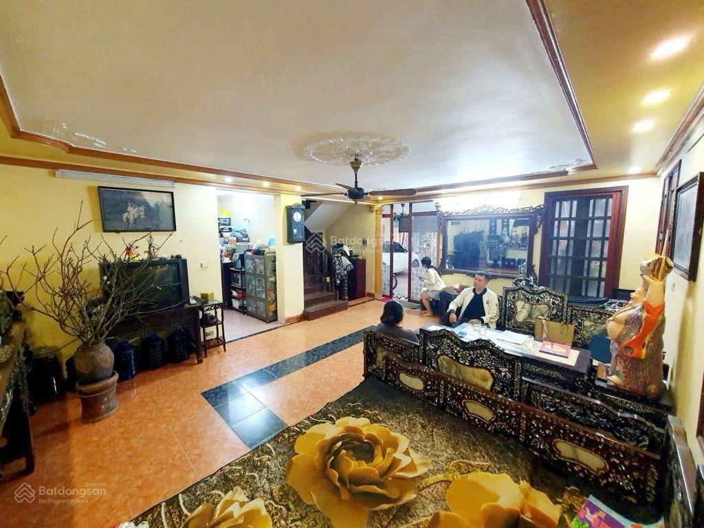 Chủ cần bán gấp phân lô vỉa hè ô tô tránh dừng đỗ  đại la 108m2, mt 7m, giá 35 tỷ