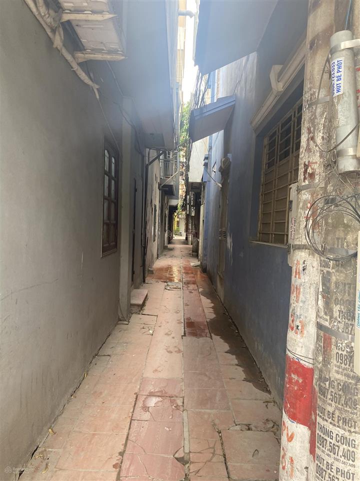 Hiếm mặt phố kinh doanh sầm uất hai mặt thoáng giá đầu tư  bùi huy bích 110 m giá 40 tỷ