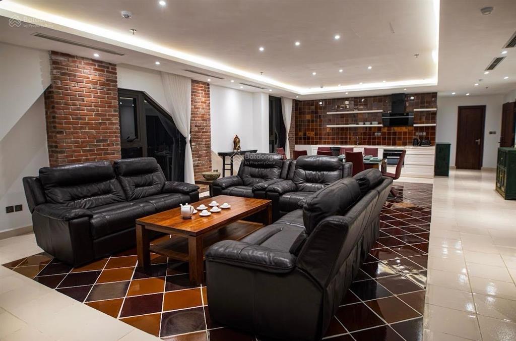 Miễn tiếp môi giới, cần bán gấp biệt thự phố vọng 160m2, mt 13 m giá 60 tỷ