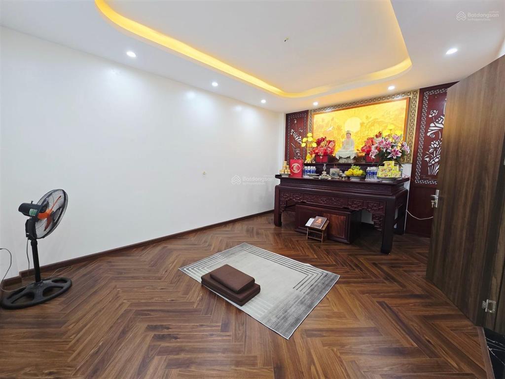 Cực hiếm nhà đẹp thang máy tân mai 56 m, 5 tầng giá 13 tỷ