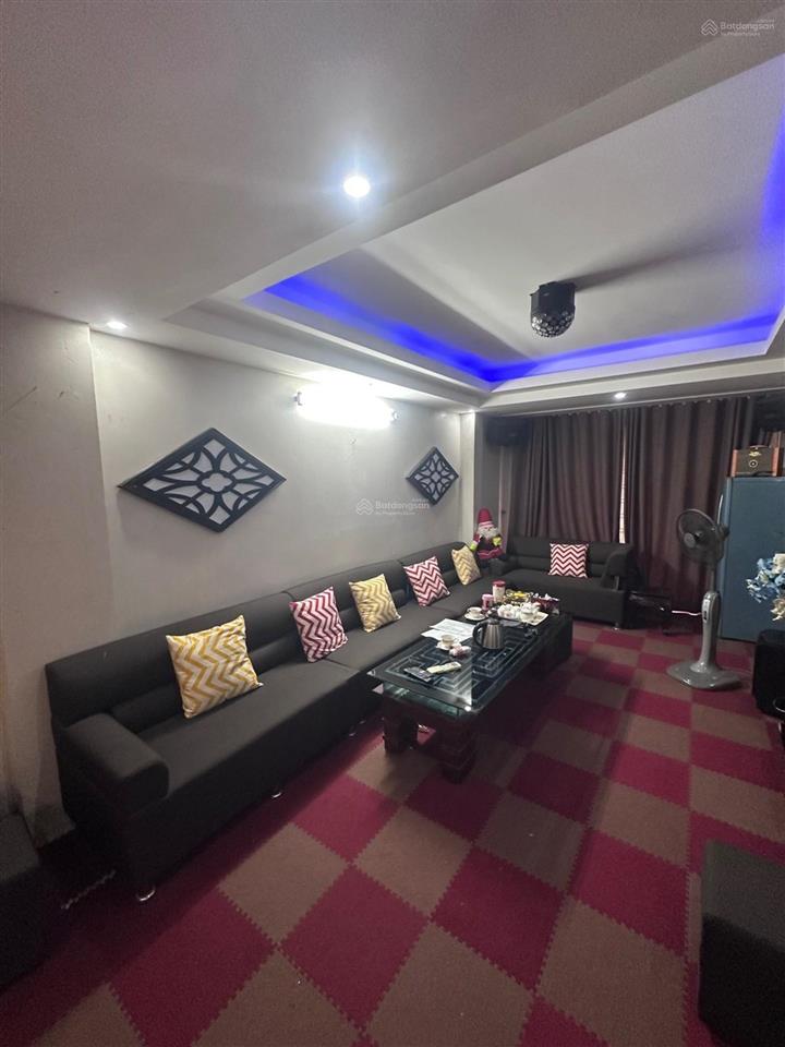 Siêu đẹp văn phòng nhà dòng tiền, ở nhà dân xây chắc chắn  minh khai 70m2, mt 8 m, giá 25 tỷ