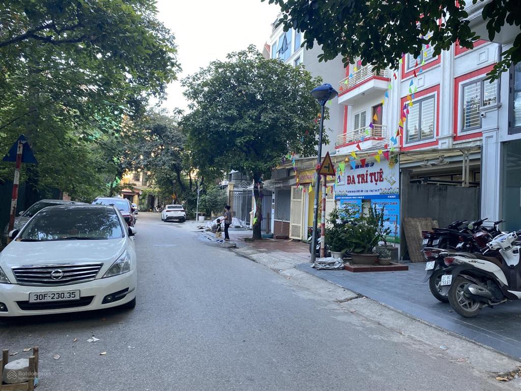 Hiếm ô tô tránh nhà đẹp thang máy wien hồ linh đàm, hoàng liệt 70 m giá 25 tỷ
