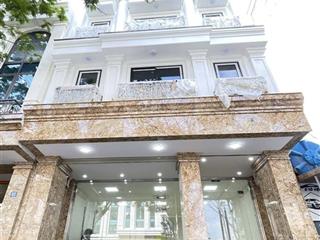 Bán gấp tòa nhà 8 tầng thông sàn  trần xuân soạn 196 m², giá 160 tỷ