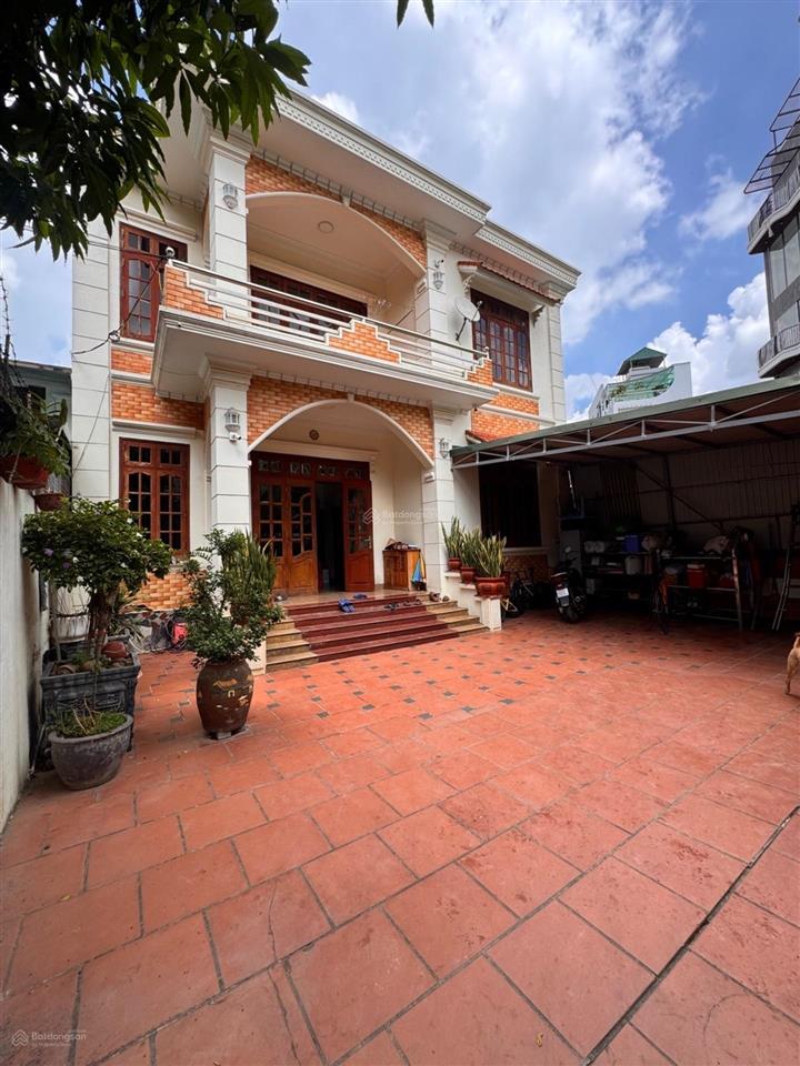 Chính chủ cần bán gấp ô tô vào nhà giáp bát  kim đồng 126m2, mt 7m, giá 19 tỷ