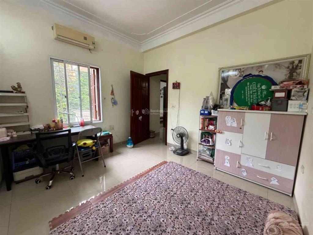 Chủ cần bán gấp giá đầu tư. trần đại nghĩa 106 m, mt 7 m, giá 18 tỷ