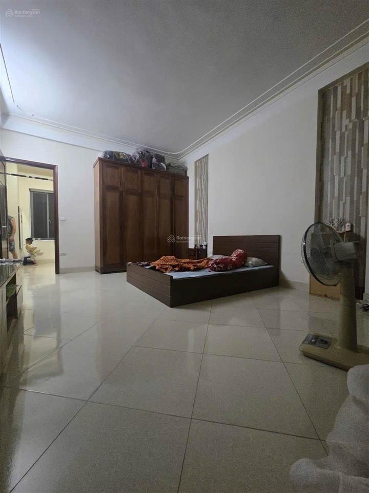 Chủ cần bán gấp giá đầu tư. trần đại nghĩa 106 m, mt 7 m, giá 18 tỷ