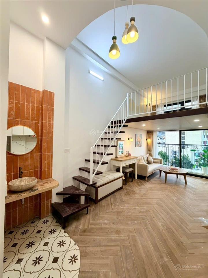 Chung cư mini đẹp xuất sắc cho thuê tại huỳnh thúc kháng 60m2, gác xép cao đứng thoải mái