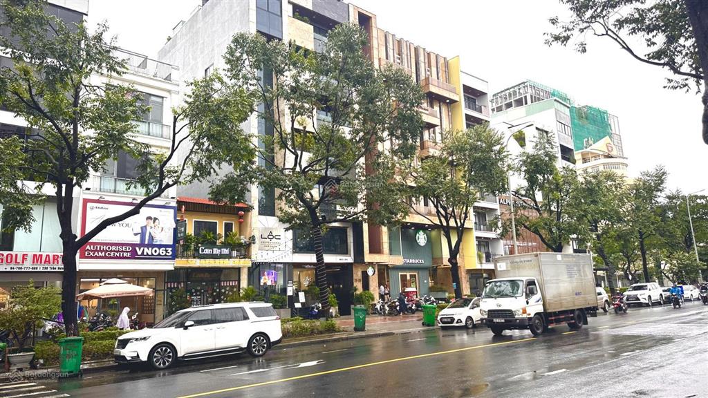 Toà văn phòng 7 tầng mặt tiền trần hưng đạo. view sông hàn. đang cho thuê 170tr/tháng. giá 70 tỷ.