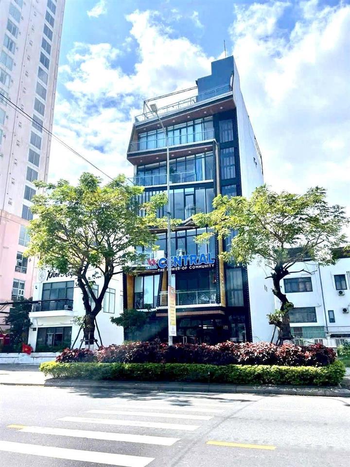 Toà văn phòng 7 tầng mặt tiền trần hưng đạo. view sông hàn. đang cho thuê 170tr/tháng. giá 70 tỷ.