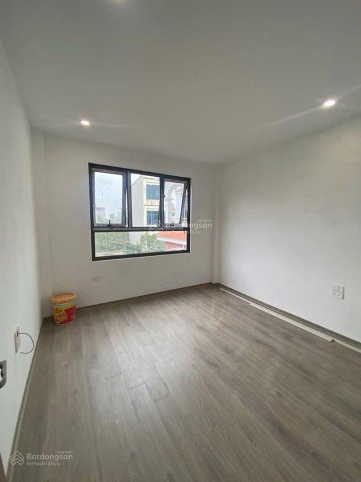 3,95 tỉ nhà 3 tầng mới tại bắc hồng đông anh, sàn 50,9m2 sân trước sau cực thoáng. sẵn sổ