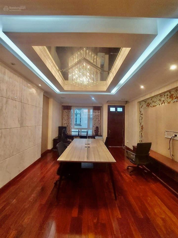 Bán nhà khu phân lô đầm trấu. dt 120m2 x 4 tầng.thang máy mt 5m. giá 25 tỷ