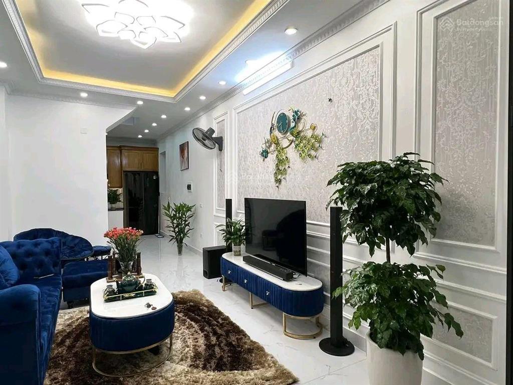 Bán nhà phố nam dư. ngõ xe 3 gác. gần mặt phố. full tiện ích. dt 36m2 x 5 tầng. mt 4m. giá 4,9 tỷ