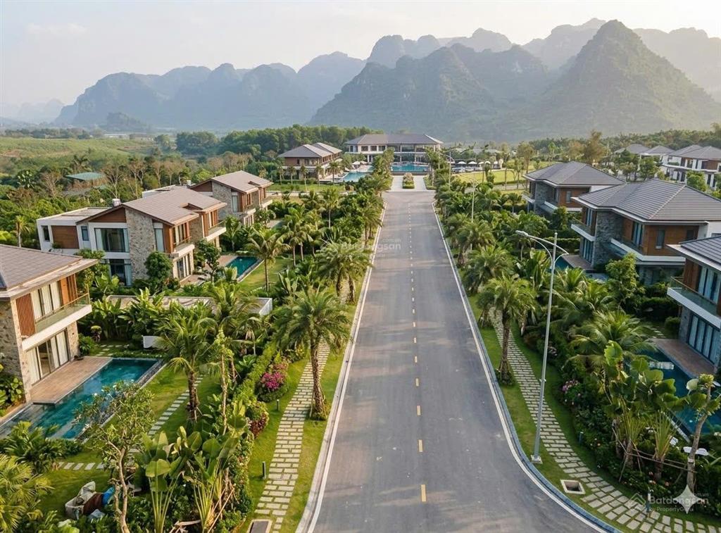 Chính thức ra lô biệt thự vị trí siêu hot tại utopia, view mặt hồ công viên vui chơi giải trí