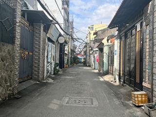 Bán nhà giá tốt  hẻm gò dầu  tân phú 4.25x13m, vuông  cấp 4  5.75 tỷ