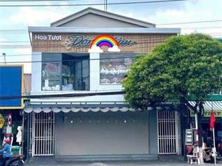 **bán gấp ngôi nhà mặt tiền kinh doanh ** giá #900 triệu đường trần đại nghĩa bình chánh , tp hcm