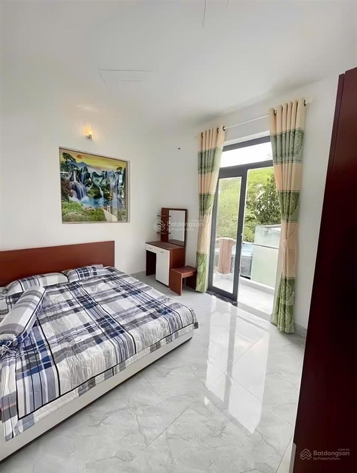 Nhà 1 lầu 5x20m ngay chợ phú lợi  phạm thế hiển q8. đang cho thuê 21tr/tháng