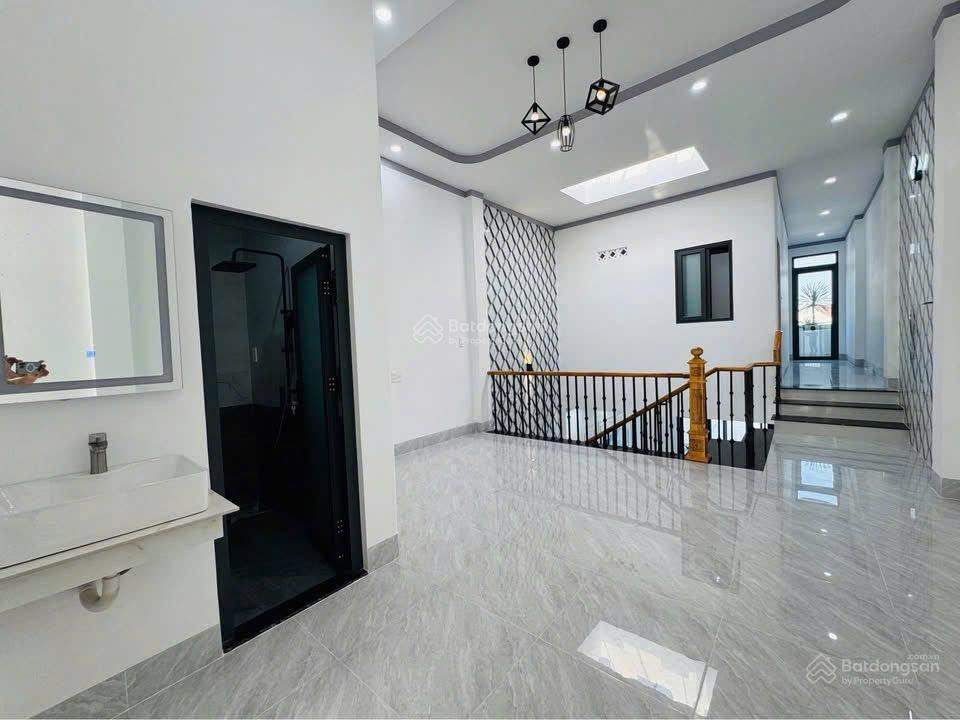 Bán nhà 6x20 ngay vòng xoay an lạc giá 750 triệu đường trần đại nghĩa bình chánh , tp hcm