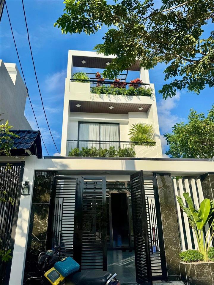 Bán nhà 6x20m, giá 790 triệu ngay quốc lộ 50, tp hcm