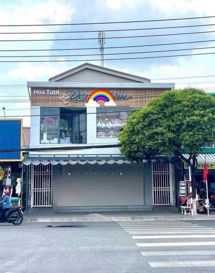 Bán nhà 8x15 ngay vòng xoay an lạc giá 900 triệu , tp hcm