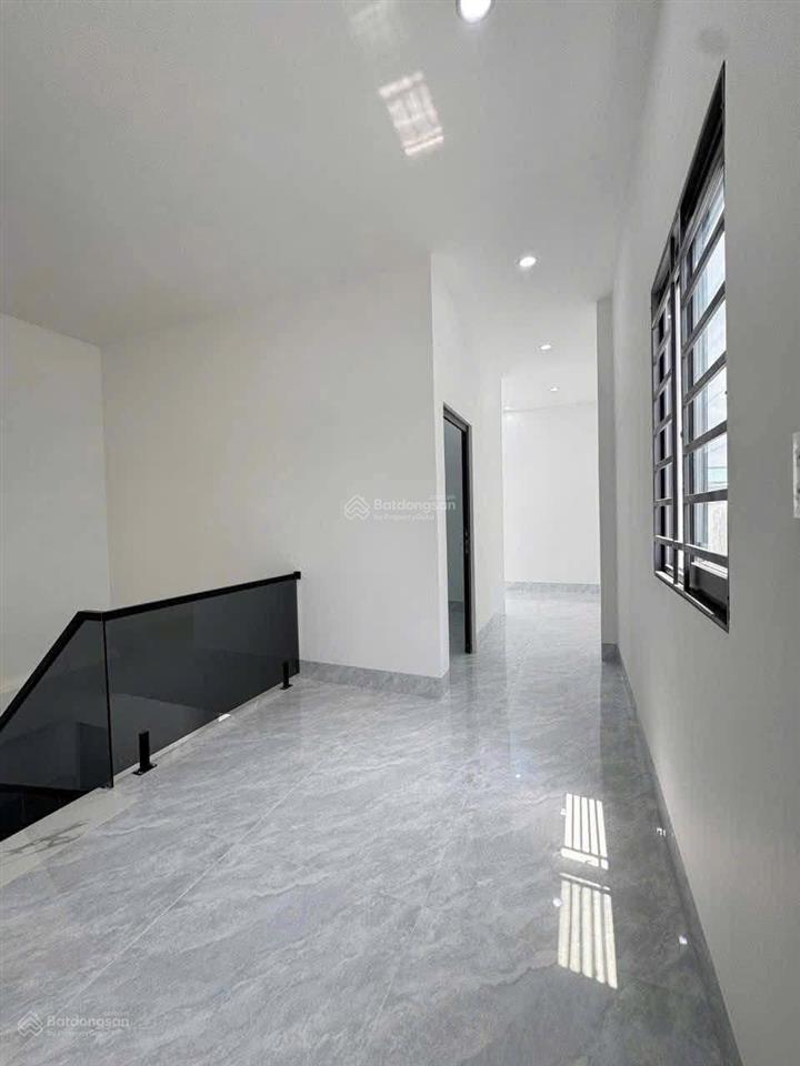 Nhà 1 lầu 6x15m, giá 750 triệu ngay aeon bình tân, đường hồ học lãm, bình tân