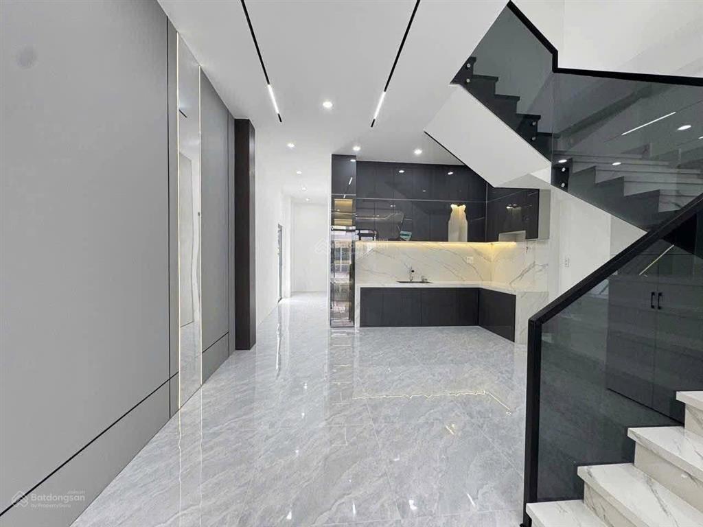Nhà 1 lầu 6x15m, giá 750 triệu ngay aeon bình tân, đường hồ học lãm, bình tân