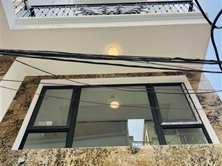 Đàm quang trung. gần st aoen mall, cầu vĩnh tuy. xây mới, thang máy, gara. 51m x 7 tầng, giá 15.5ty