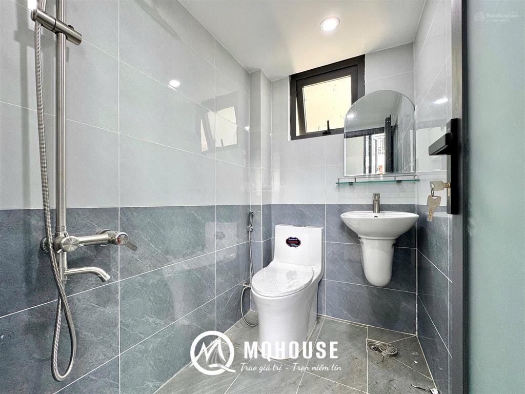 Cho thuê căn hộ studio ban công mới 100% gần đầm sen  đh văn hiến