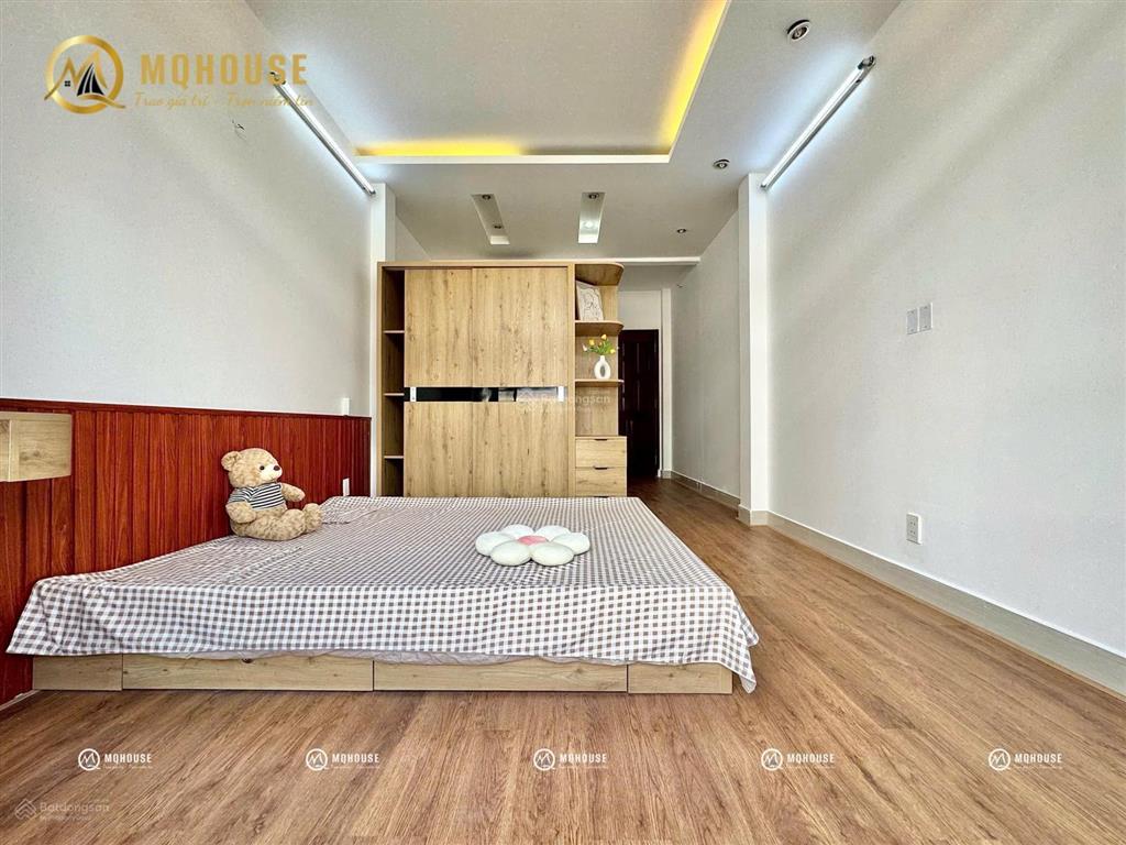 Căn hộ studio ban công cực thoáng gần ngã tư bảy hiền full nội thất từ a đến z