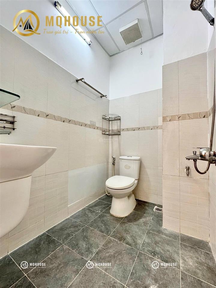 Căn hộ studio ban công cực thoáng gần ngã tư bảy hiền full nội thất từ a đến z