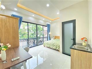 Căn hộ studio ban công cực thoáng gần sân bay tsn  cv hoàng văn thụ ga t3 full nội thất tiện nghi