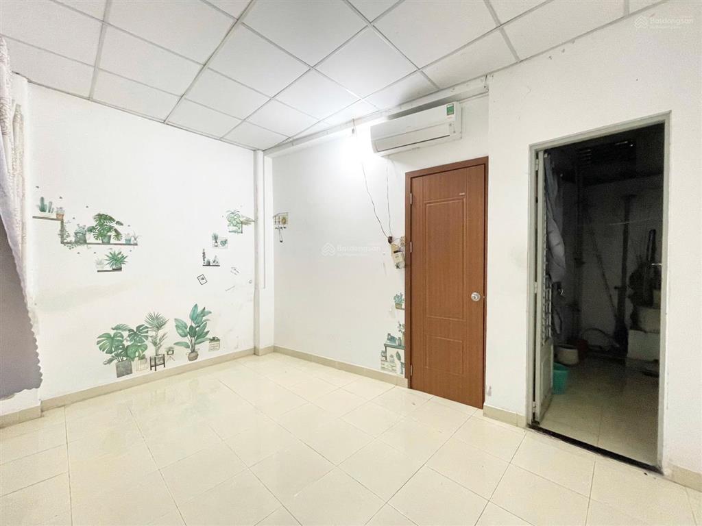 Cho thuê phòng có ban công, cửa sổ đón gió cực thoáng gần bệnh viện từ dũ, nguyễn cư trinh