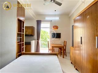 Căn hộ studio ban công cao cấp gần sân bay tsn trang bị nội thất đầy đủ, thang máy, bảo vệ 24/24