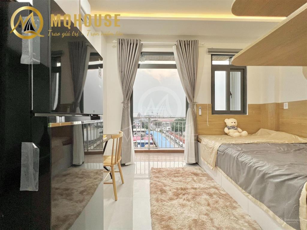 Căn hộ studio cao cấp ban công thoáng gần sân bay tsn cv gia định full nội thất có máy giặt riêng