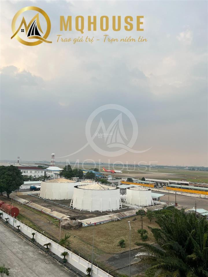 Căn hộ studio cao cấp ban công thoáng gần sân bay tsn cv gia định full nội thất có máy giặt riêng