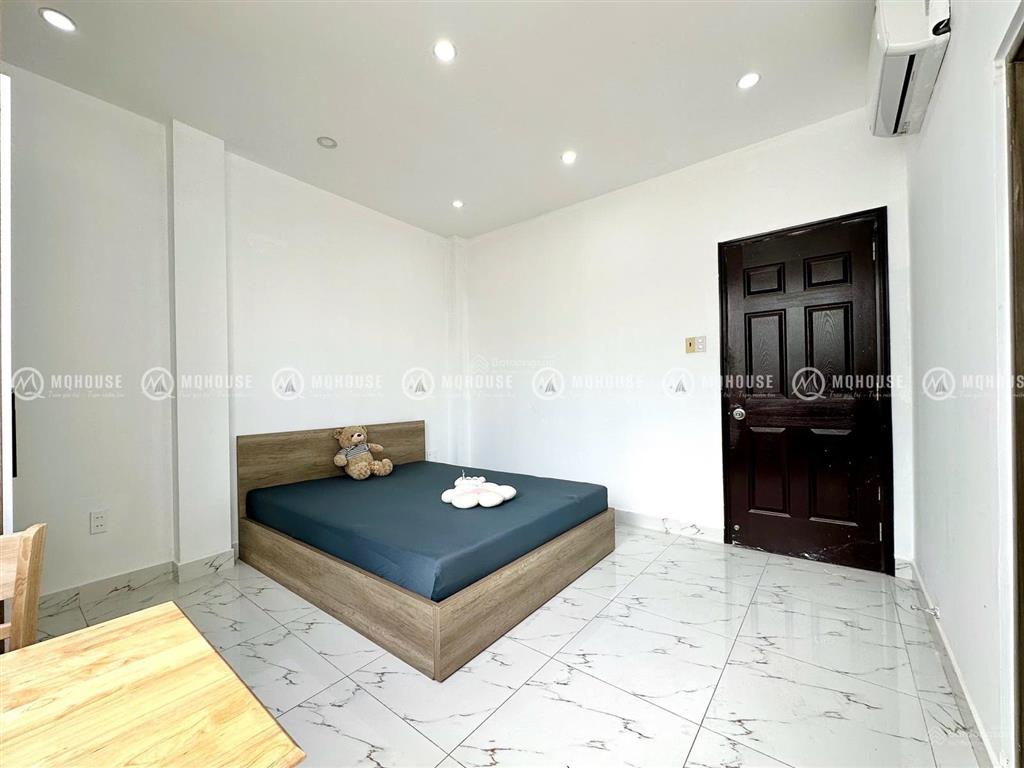 Cho thuê căn hộ studio cửa sổ thoáng, full nội thất ngay chợ phạm văn hai tân bình