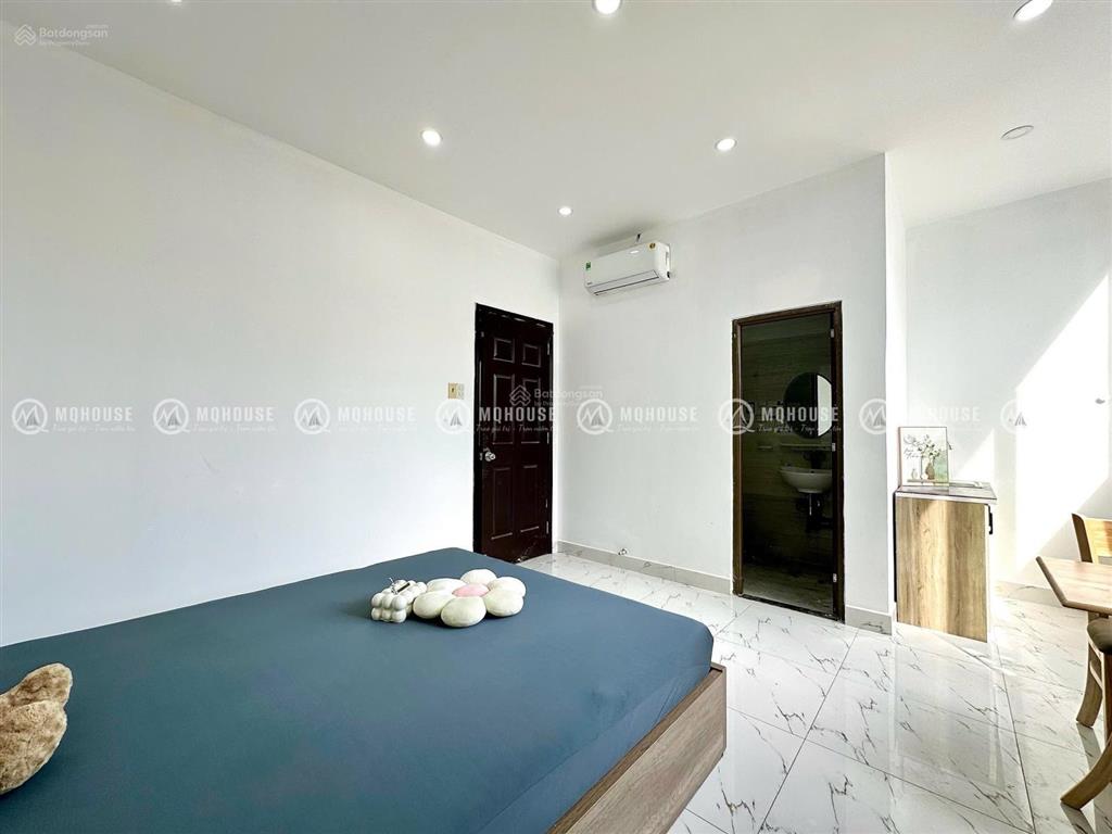 Cho thuê căn hộ studio cửa sổ thoáng, full nội thất ngay chợ phạm văn hai tân bình
