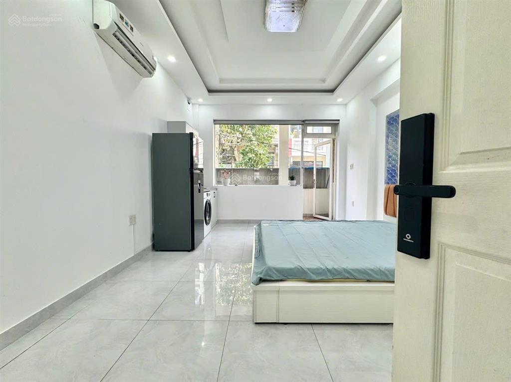 Căn hộ studio ban công 30m2 có máy giặt riêng full nội thất ngay khu bàu cát