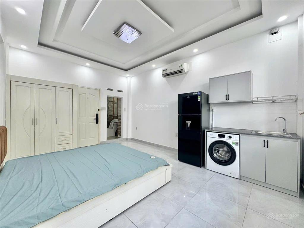 Căn hộ studio ban công 30m2 có máy giặt riêng full nội thất ngay khu bàu cát