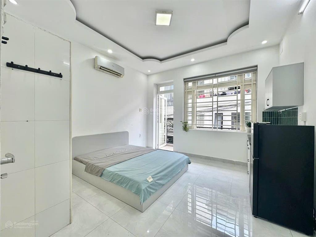 Căn hộ studio ban công 30m2 có máy giặt riêng full nội thất ngay khu bàu cát