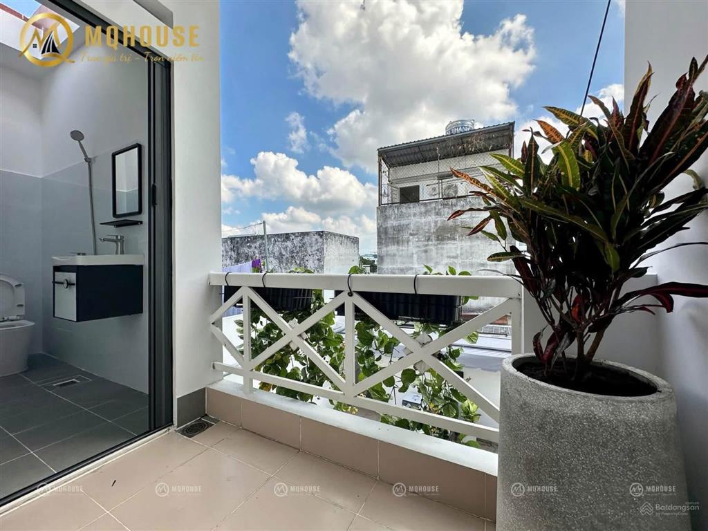 Căn hộ studio ban công cực thoáng  full nội thất cao cấp ngay khu k300  lottemart tân bình