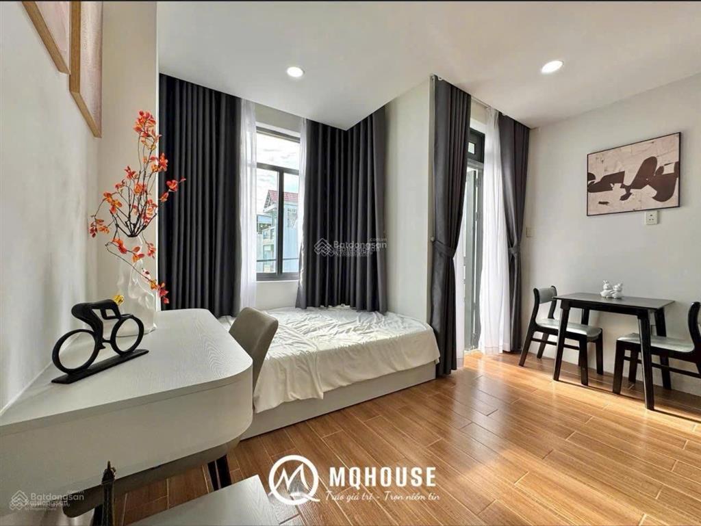 Khai trương căn hộ studio ban công / tách bếp thoại ngọc hầu  âu cơ full nội thất giá cực êm