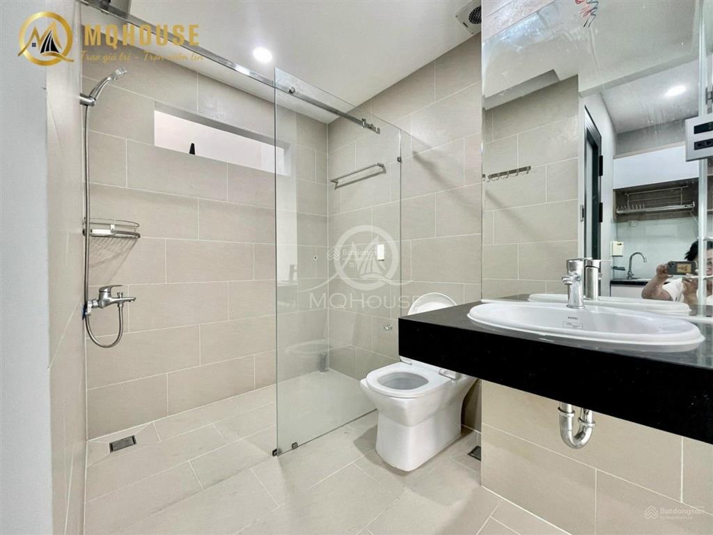 Cho thuê căn hộ studio ban công cao cấp ngay trường chinh  bàu cát tân bình