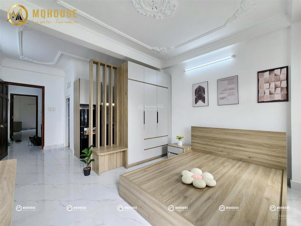 Cho thuê căn hộ ban công, cửa sổ ngay đầm sen  hòa bình tân phú full nội thất từ a đến z