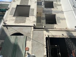 Bán tòa khách sạn 1 trệt 5 lầu đang hoàn thiện khu sân bay tân sơn nhất. hẽm xe hơi giá chỉ 35tỷ tl
