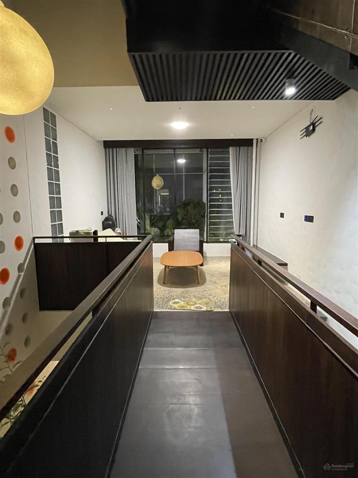 Bán nhà riêng tại trung mỹ tây 17, 86.5m2, 2pn, 3wc, 3 tầng. thiết kế độc đáo