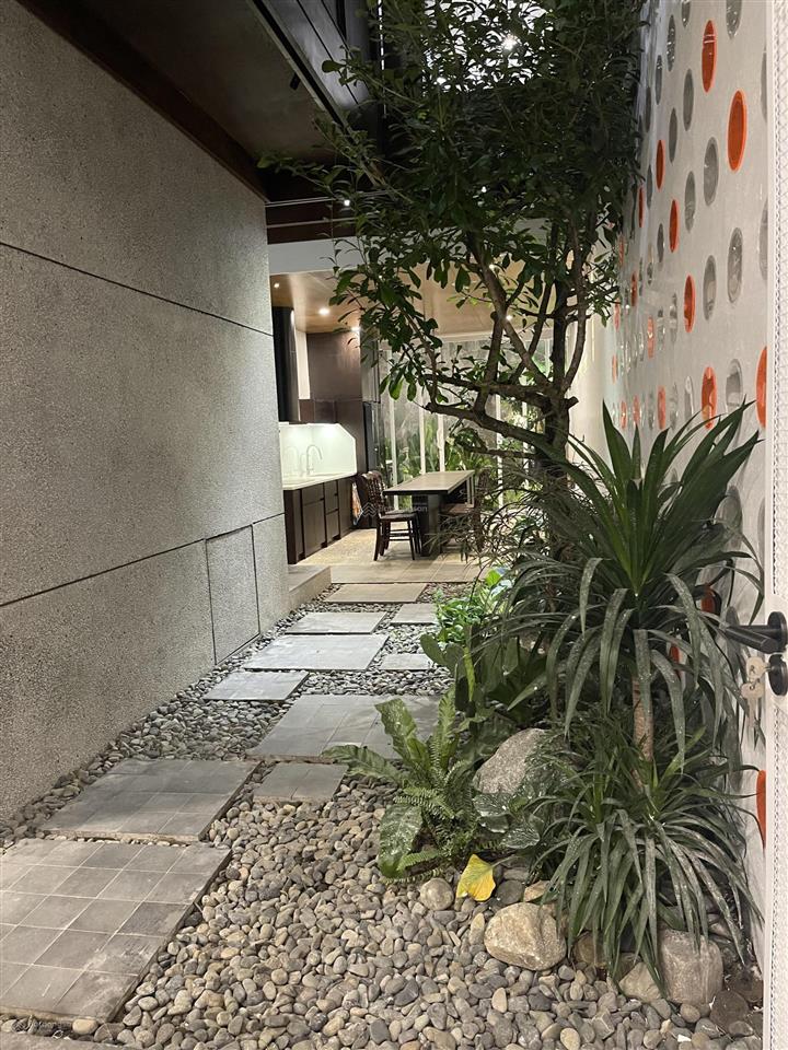 Bán nhà riêng tại trung mỹ tây 17, 86.5m2, 2pn, 3wc, 3 tầng. thiết kế độc đáo