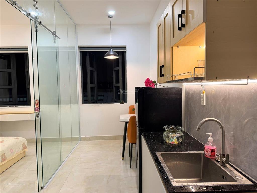 Cho thuê cc mini tại cityland park hills, 7,5 triệu, 40 m2, đẹp, nhiều tiện ích. tách bếp riêng.