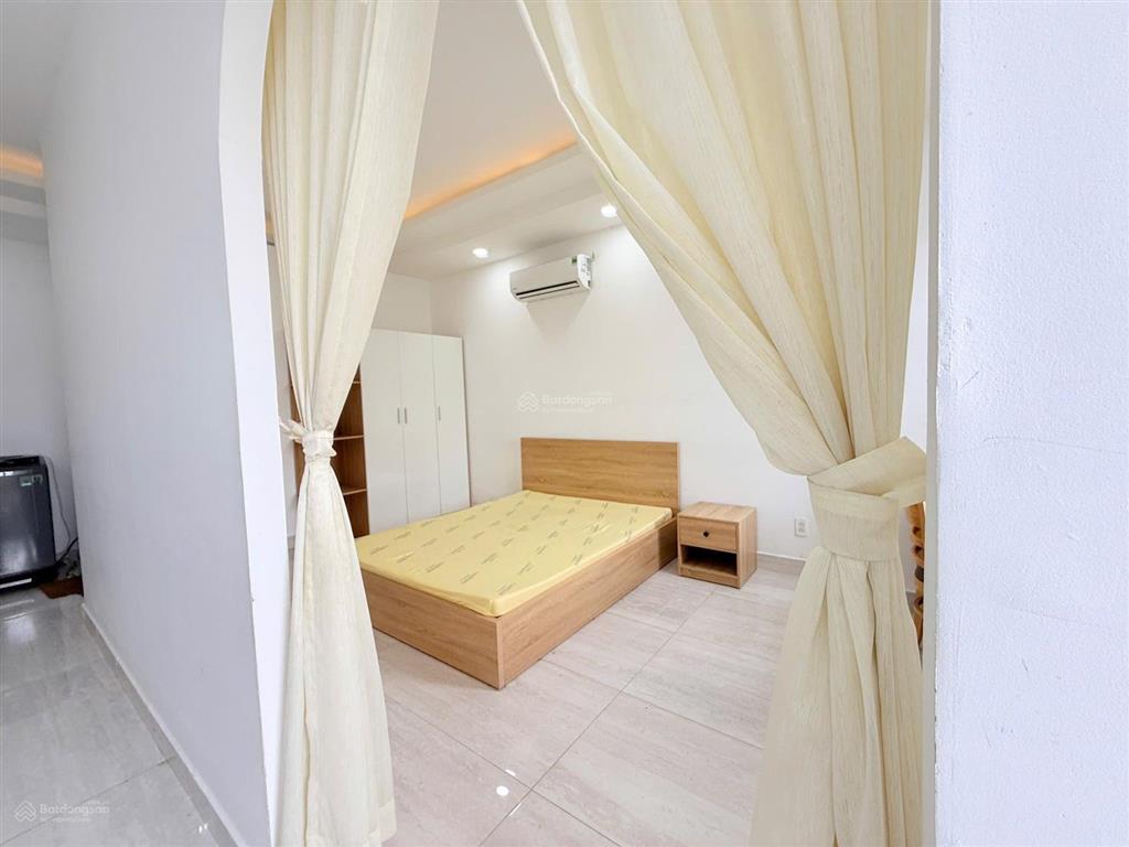 Cho thuê căn hộ 1pn tách bếp có thang máy ở liền cityland park hills p10 8,5tr/tháng