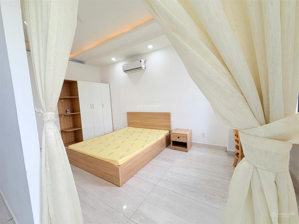 Cho thuê căn hộ 1pn tách bếp có thang máy ở liền cityland park hills p10 8,5tr/tháng
